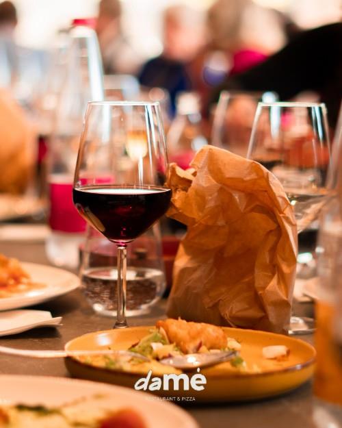 daMè Restaurant & Pizza